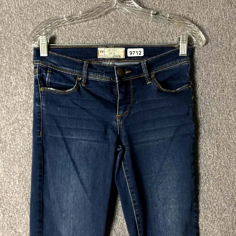 Free People Women's SIze 26 Mid-Rise Dark Wash Stretch Denim Jeans